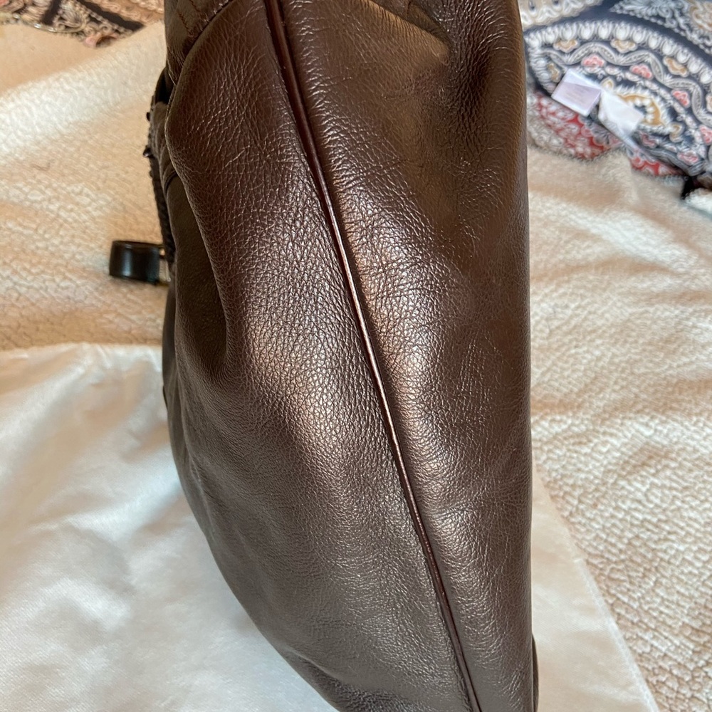Authentic FENDI handbag - Picture 9 of 14